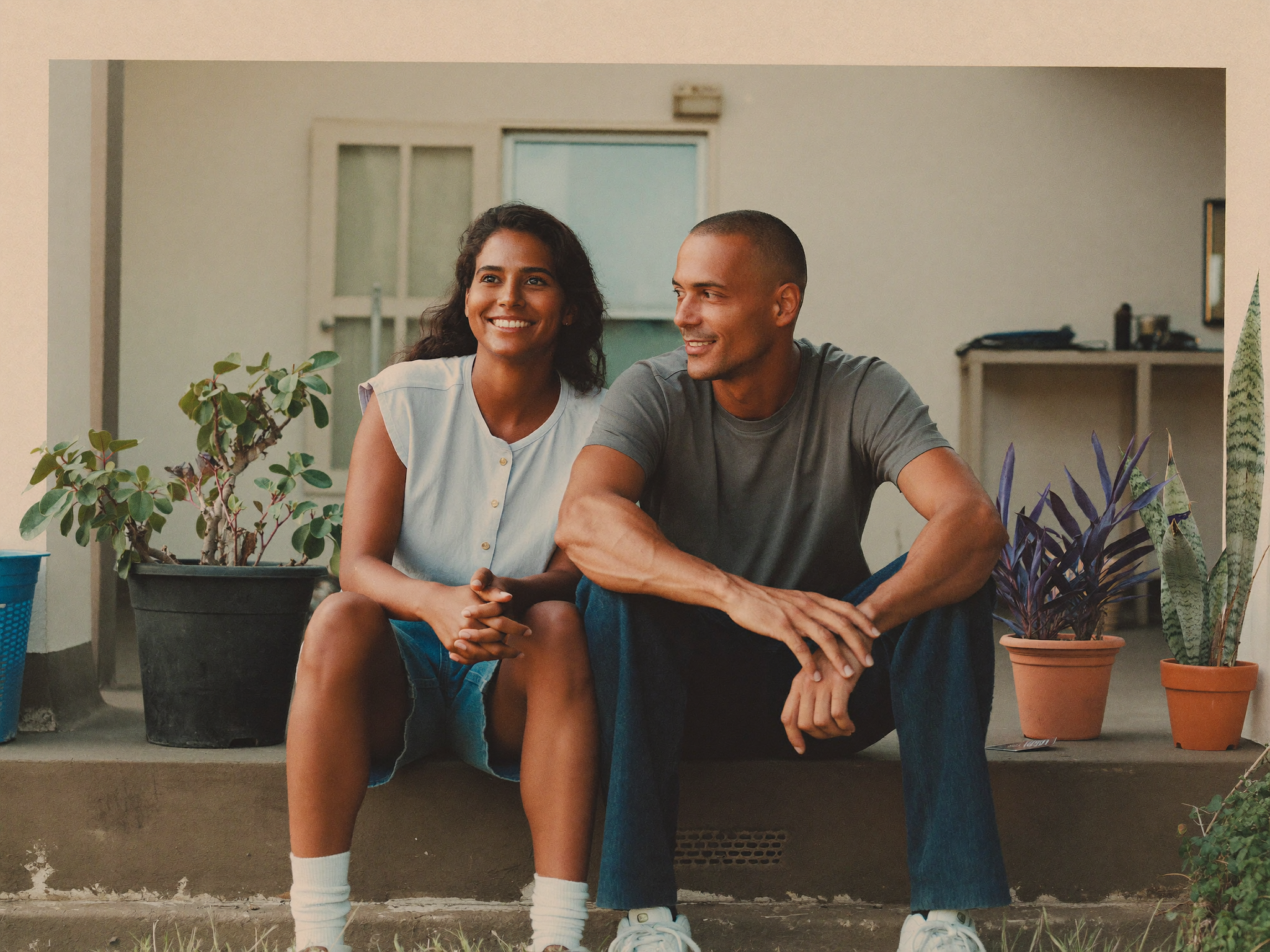 Casal brasileiro na varanda